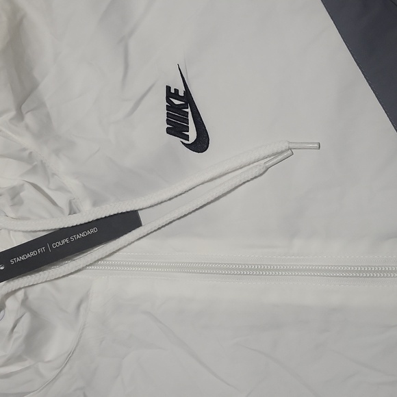 Nike windbreaker - Picture 4 of 7